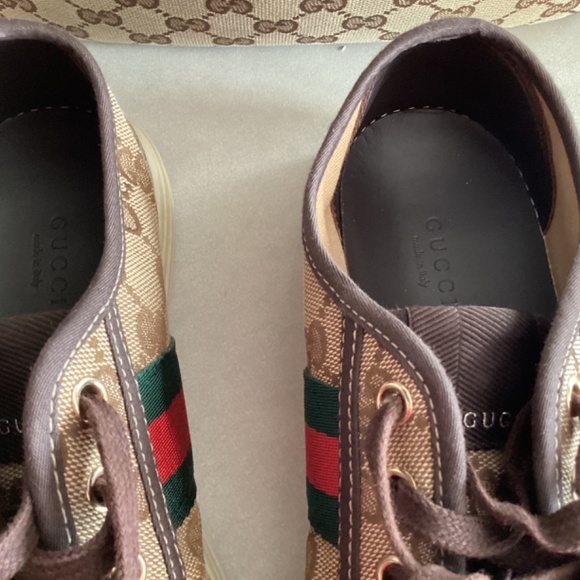 Gucci Handbags - Picture 3 of 12